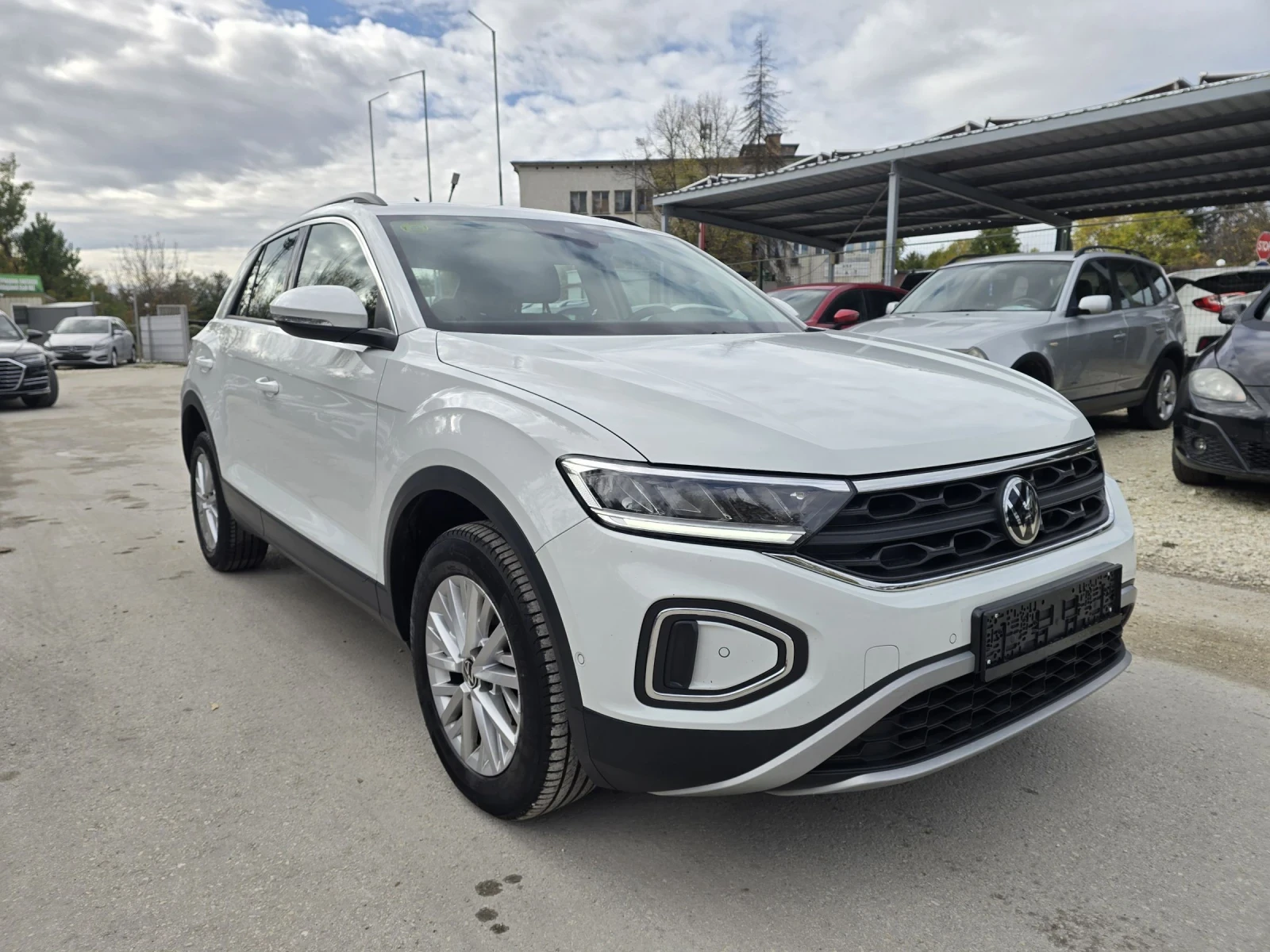 VW T-Roc 2.0TDI 150к.с DIGITAL DSG - изображение 2