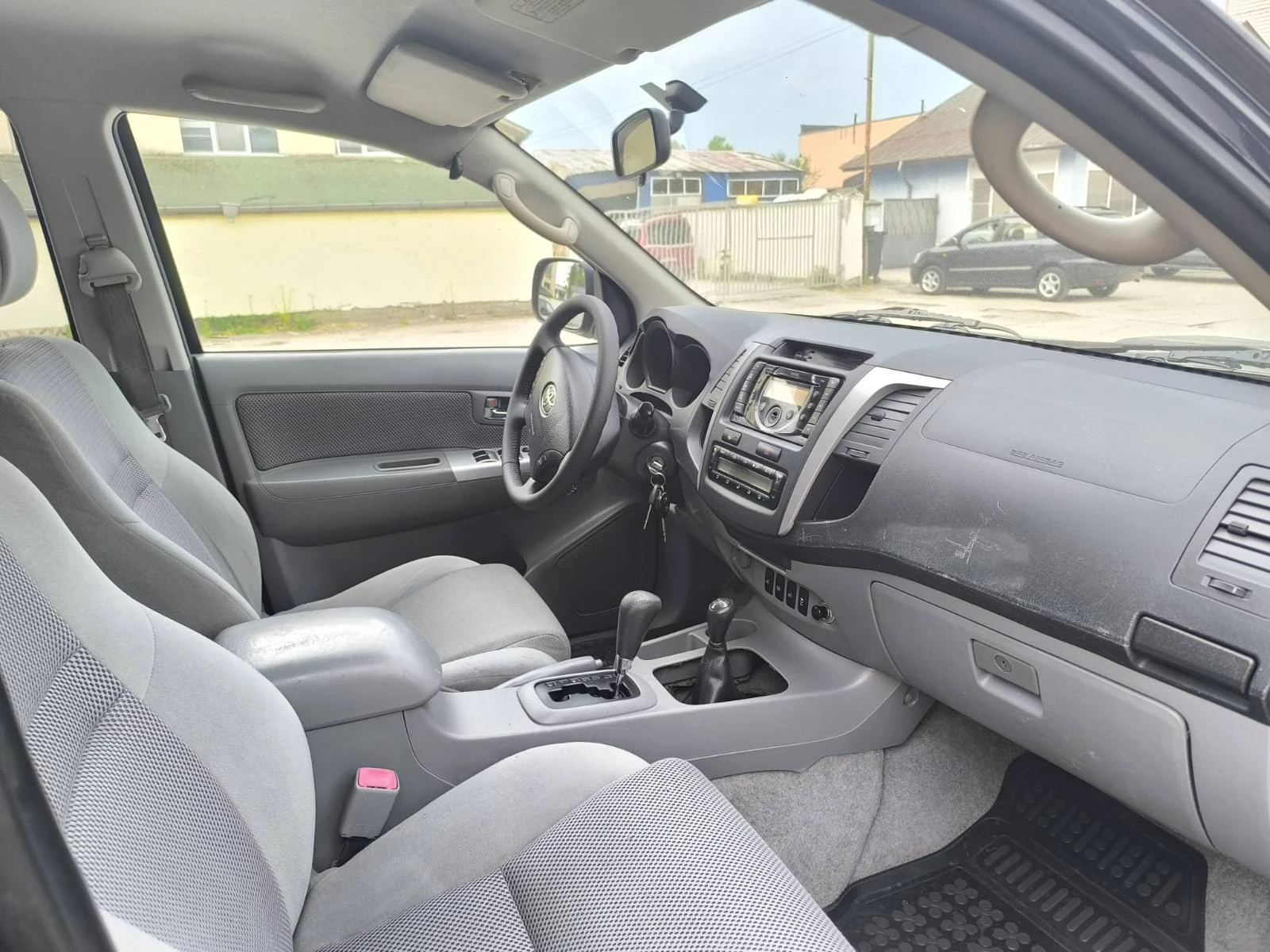 Toyota Hilux 3.0TDI | Mobile.bg � ����������� 9