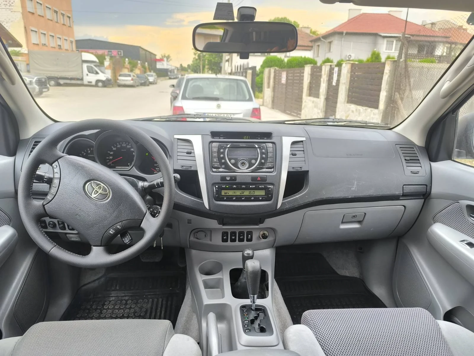 Toyota Hilux 3.0TDI | Mobile.bg � ����������� 10
