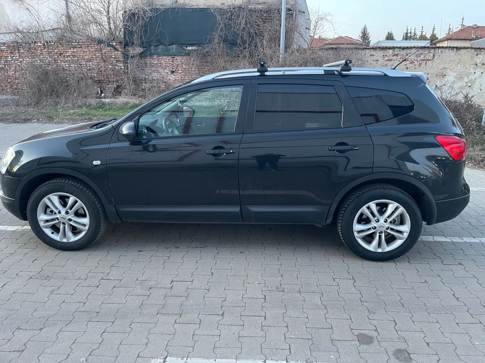 Nissan Qashqai, снимка 10 - Автомобили и джипове - 53866804