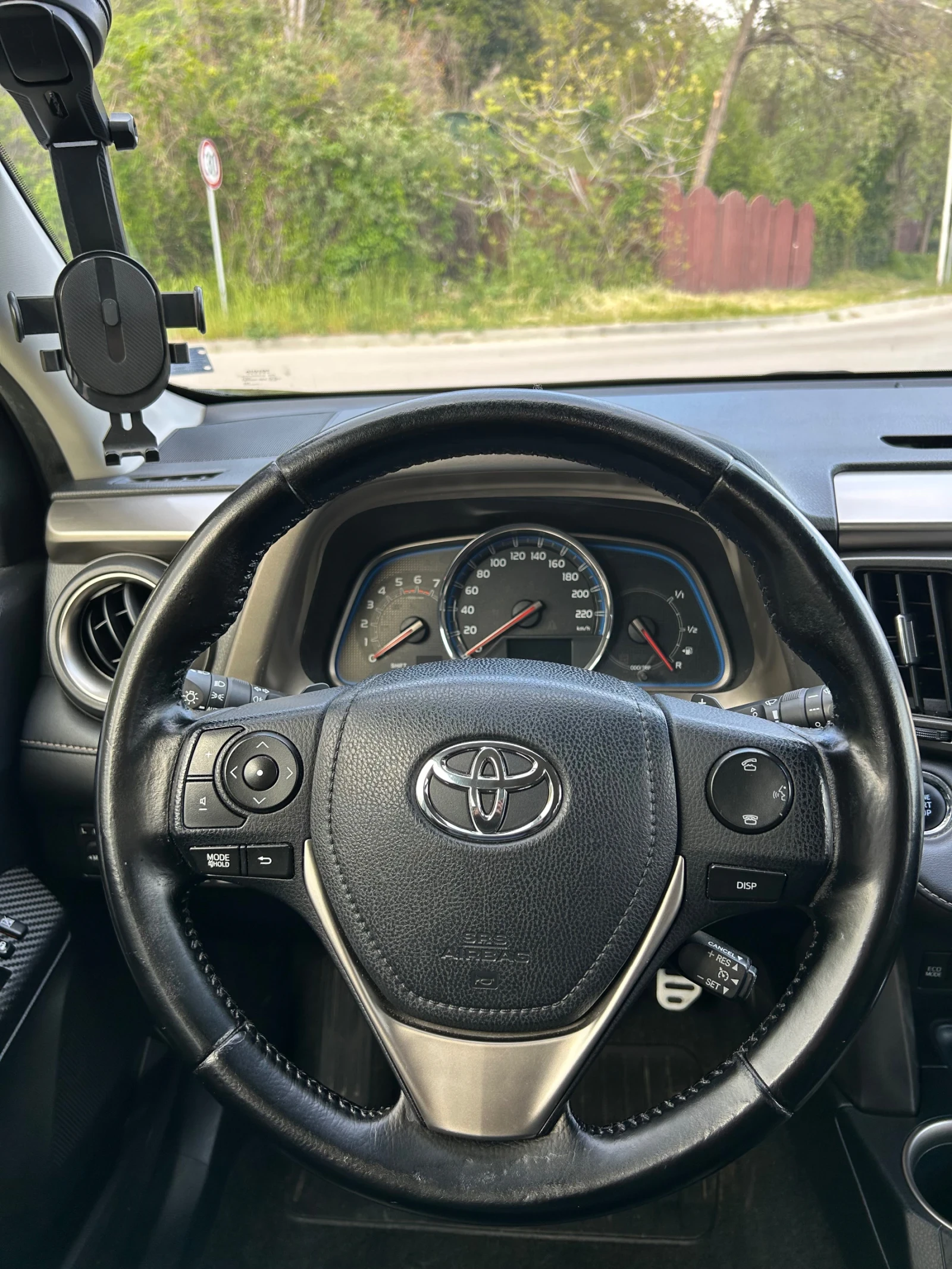 Toyota Rav4 2.2 АВТОМАТ 4х4, снимка 11 - Автомобили и джипове - 54459515