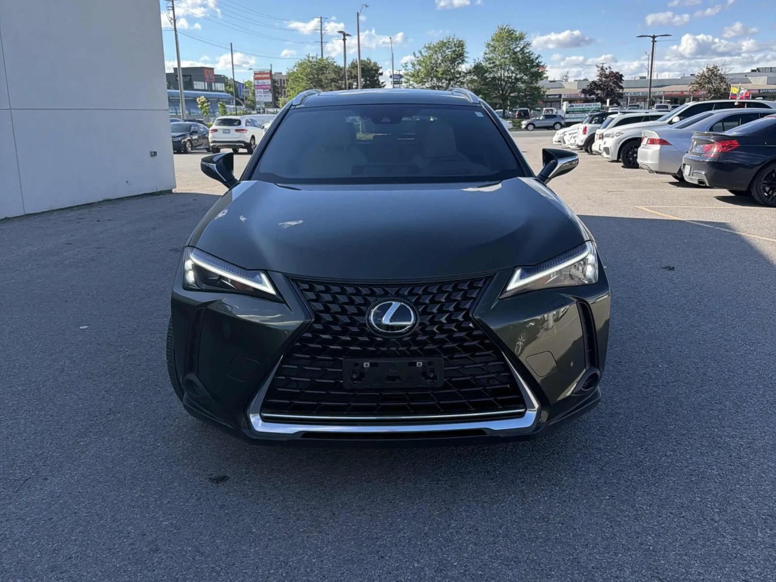 Lexus UX 250h 2 КЛЮЧА * ПАНОРАМА * HUD * CARFAX, снимка 2 - Автомобили и джипове - 55100678