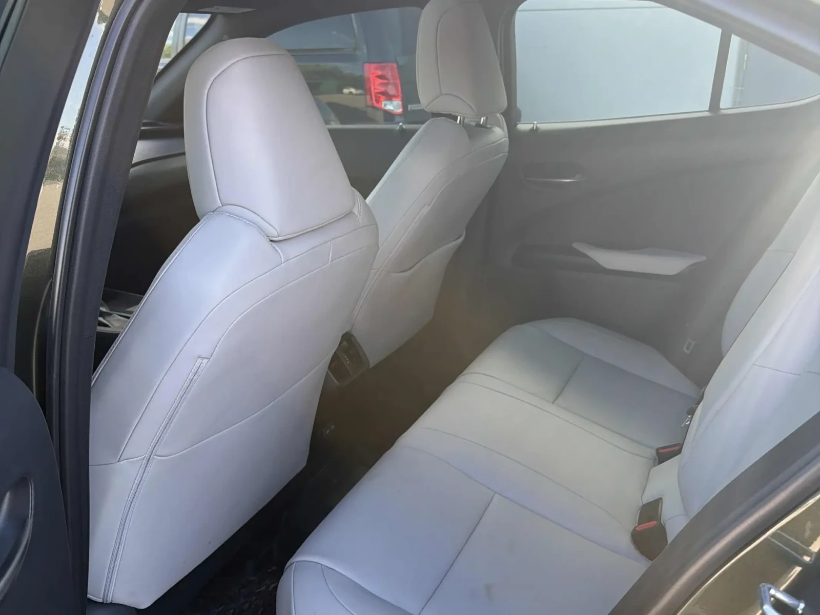 Lexus UX 250h 2 КЛЮЧА * ПАНОРАМА * HUD * CARFAX, снимка 7 - Автомобили и джипове - 55100678