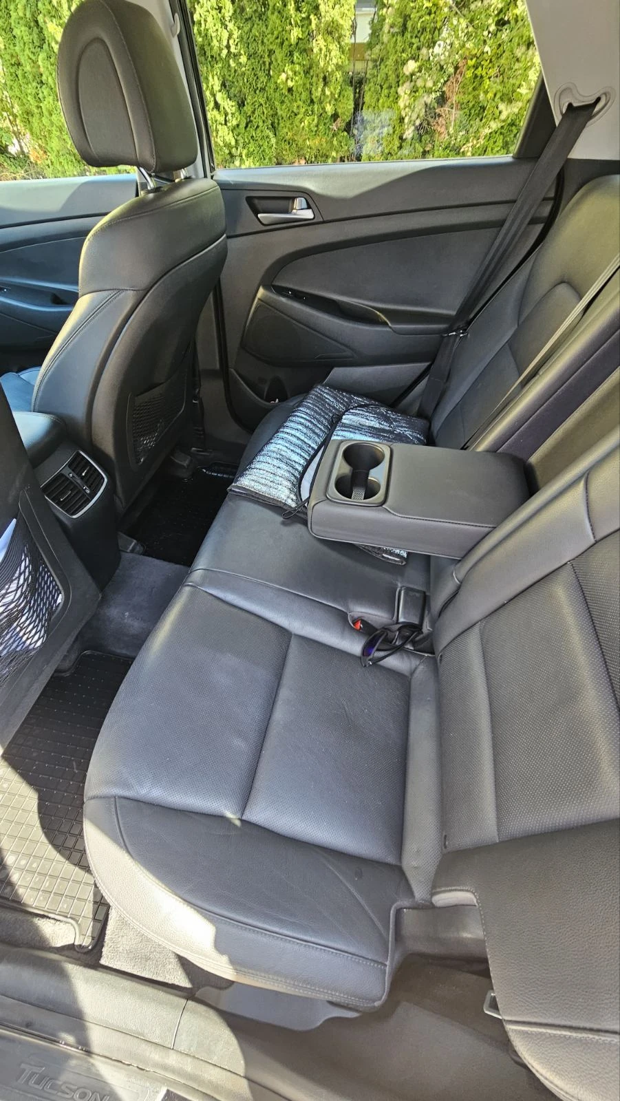 Hyundai Tucson 1, 6 GDI, снимка 14 - Автомобили и джипове - 55680393