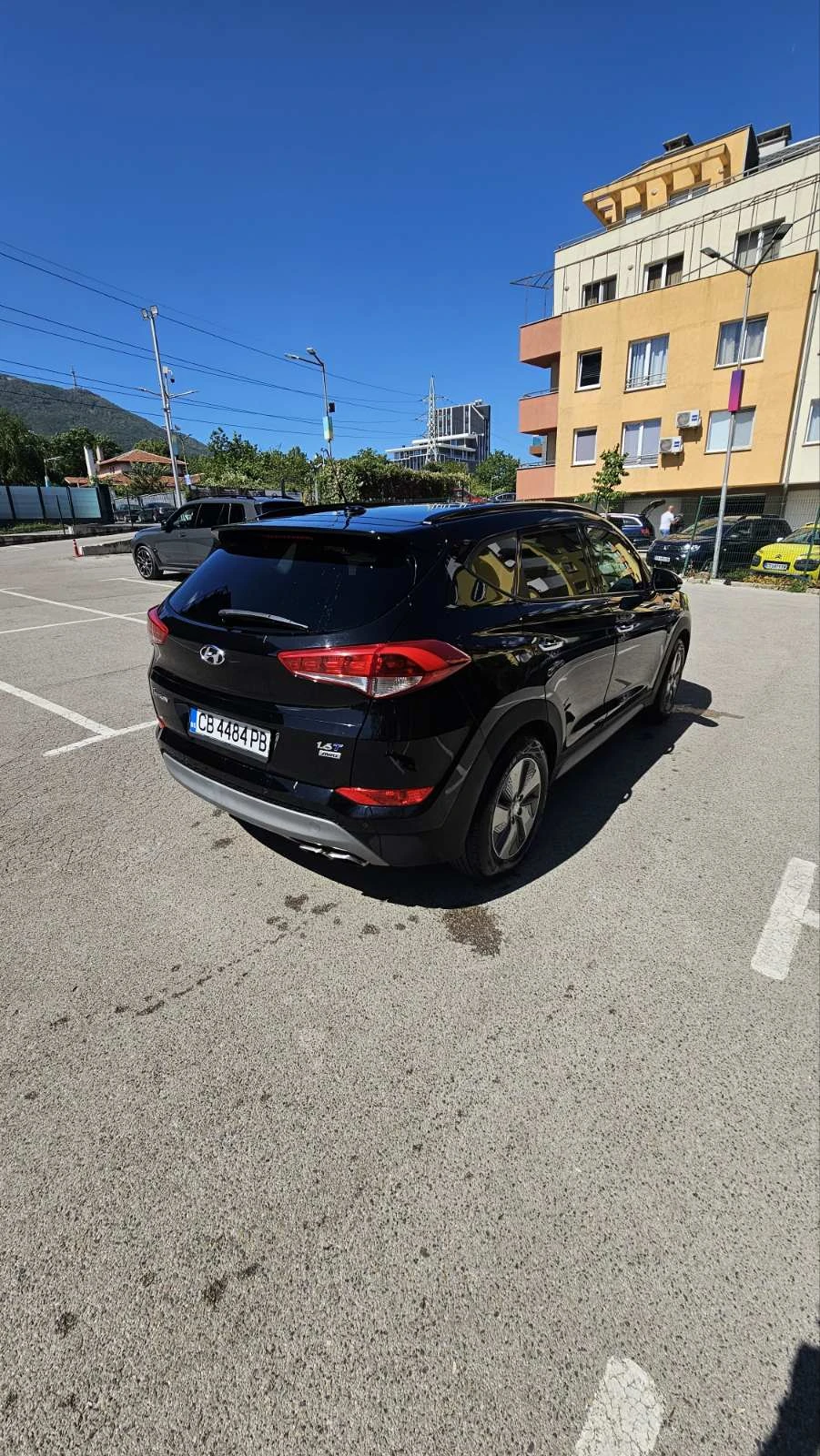 Hyundai Tucson 1, 6 GDI, снимка 16 - Автомобили и джипове - 55680393