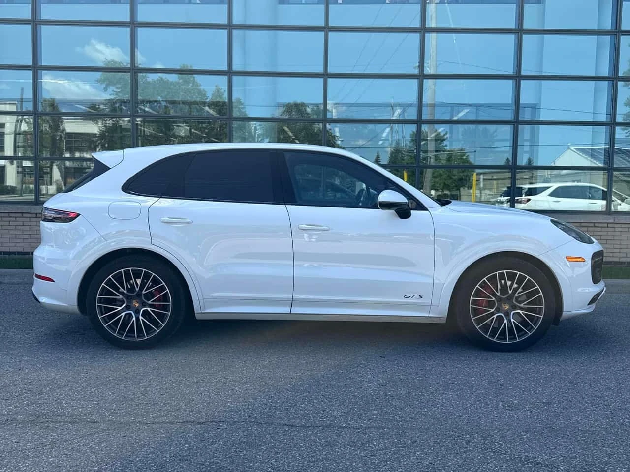 Porsche Cayenne  GTS / 360 / MATRIX / BOSE / ОБДУХВАНЕ , снимка 3 - Автомобили и джипове - 55735453