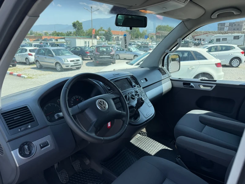 VW Multivan 2.5 TDI 4 MOTION 7 МЕСТА, снимка 7 - Бусове и автобуси - 51365472