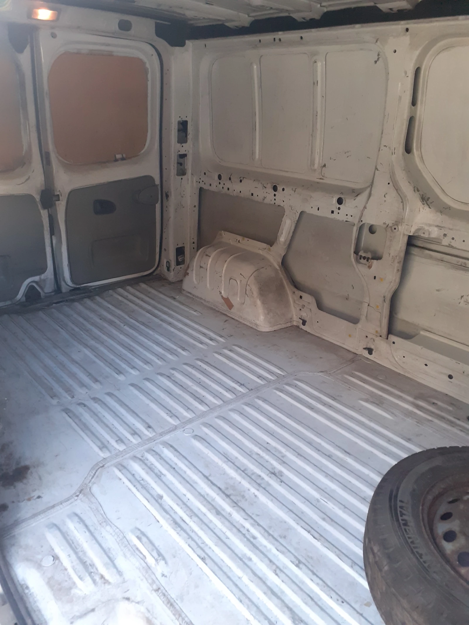 Opel Vivaro  - изображение 5