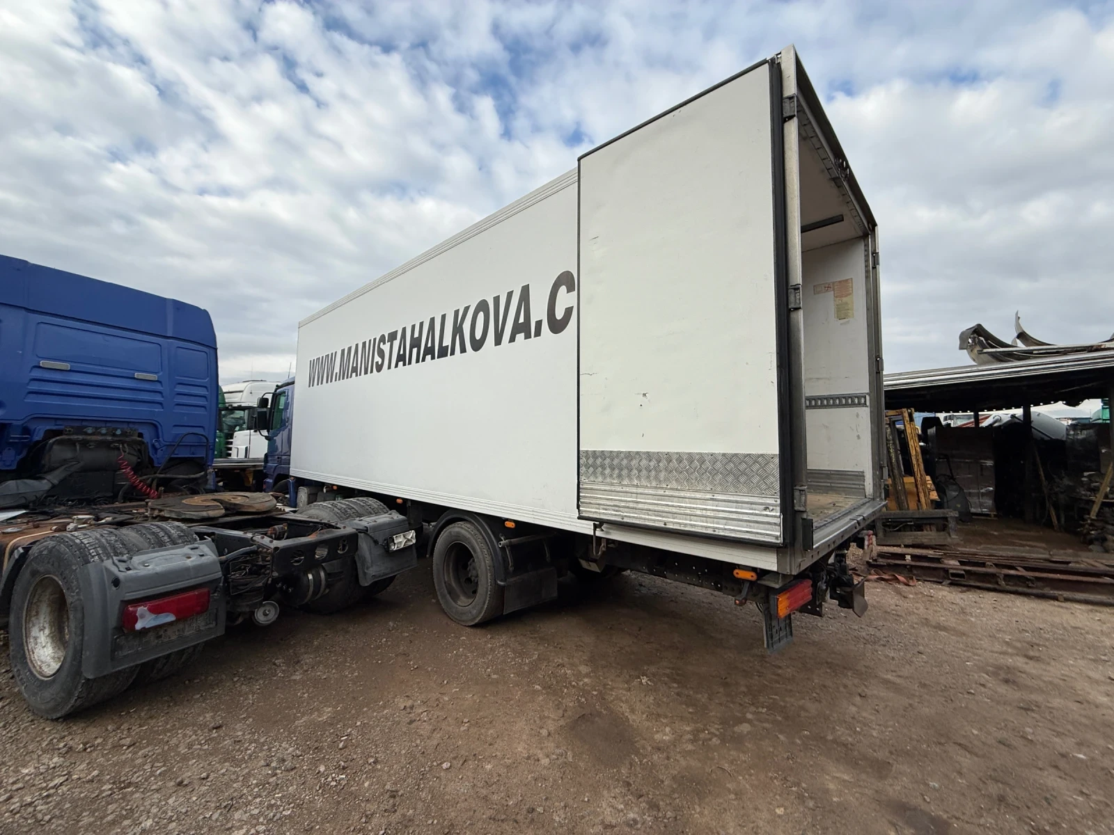 Mercedes-Benz Actros  - изображение 4