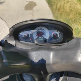 Suzuki Burgman UH 200, снимка 17