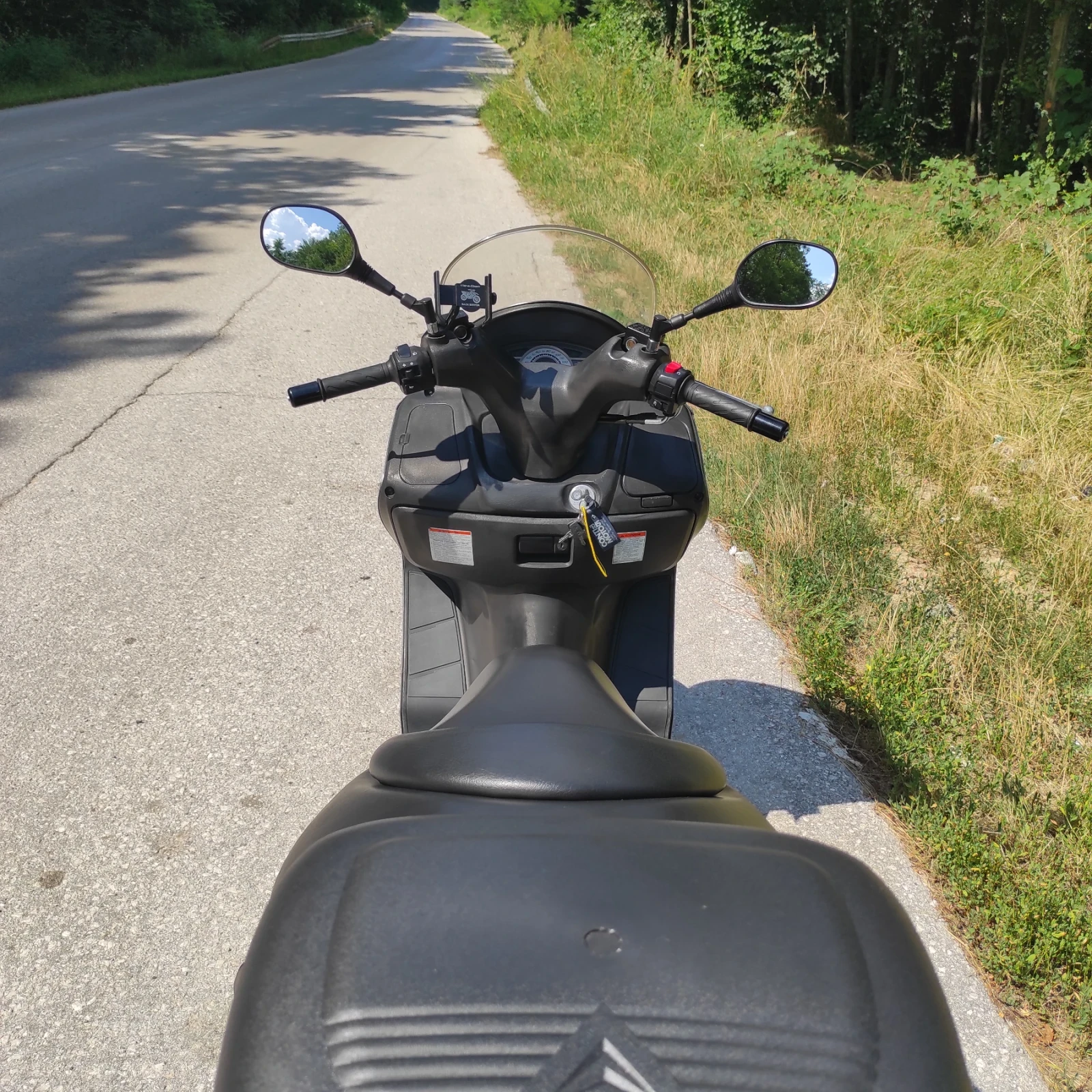 Suzuki Burgman UH 200, снимка 12 - Мотоциклети и мототехника - 55340130