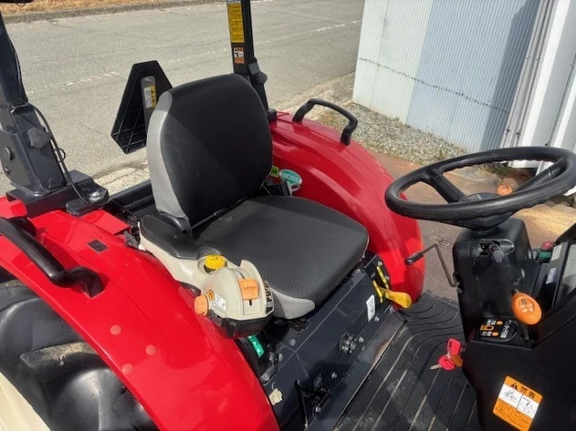 Трактор Yanmar  33кс ППРОДАДЕН - изображение 8
