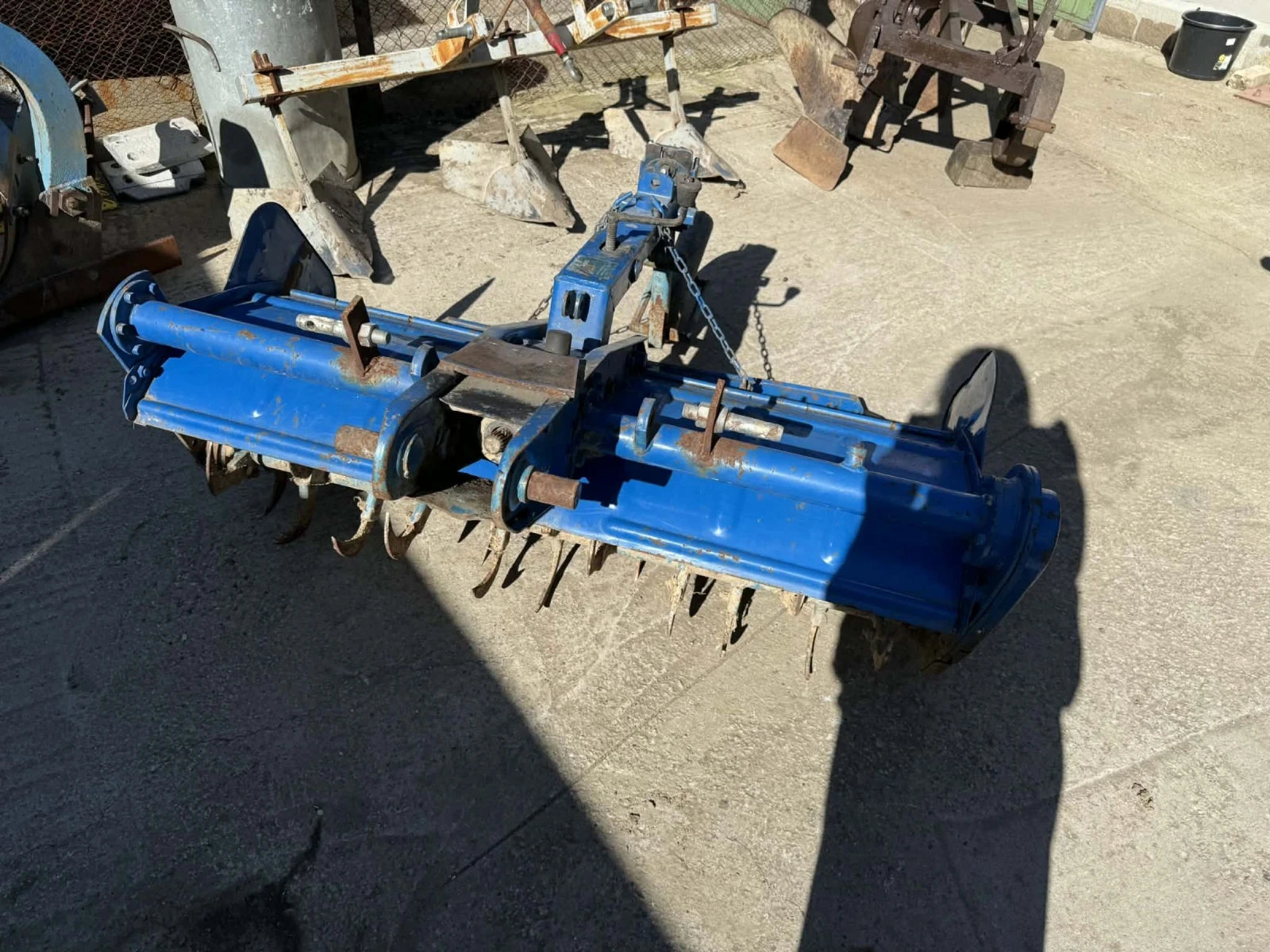 Фреза Друга марка, снимка 3 - Селскостопанска техника - 54159601