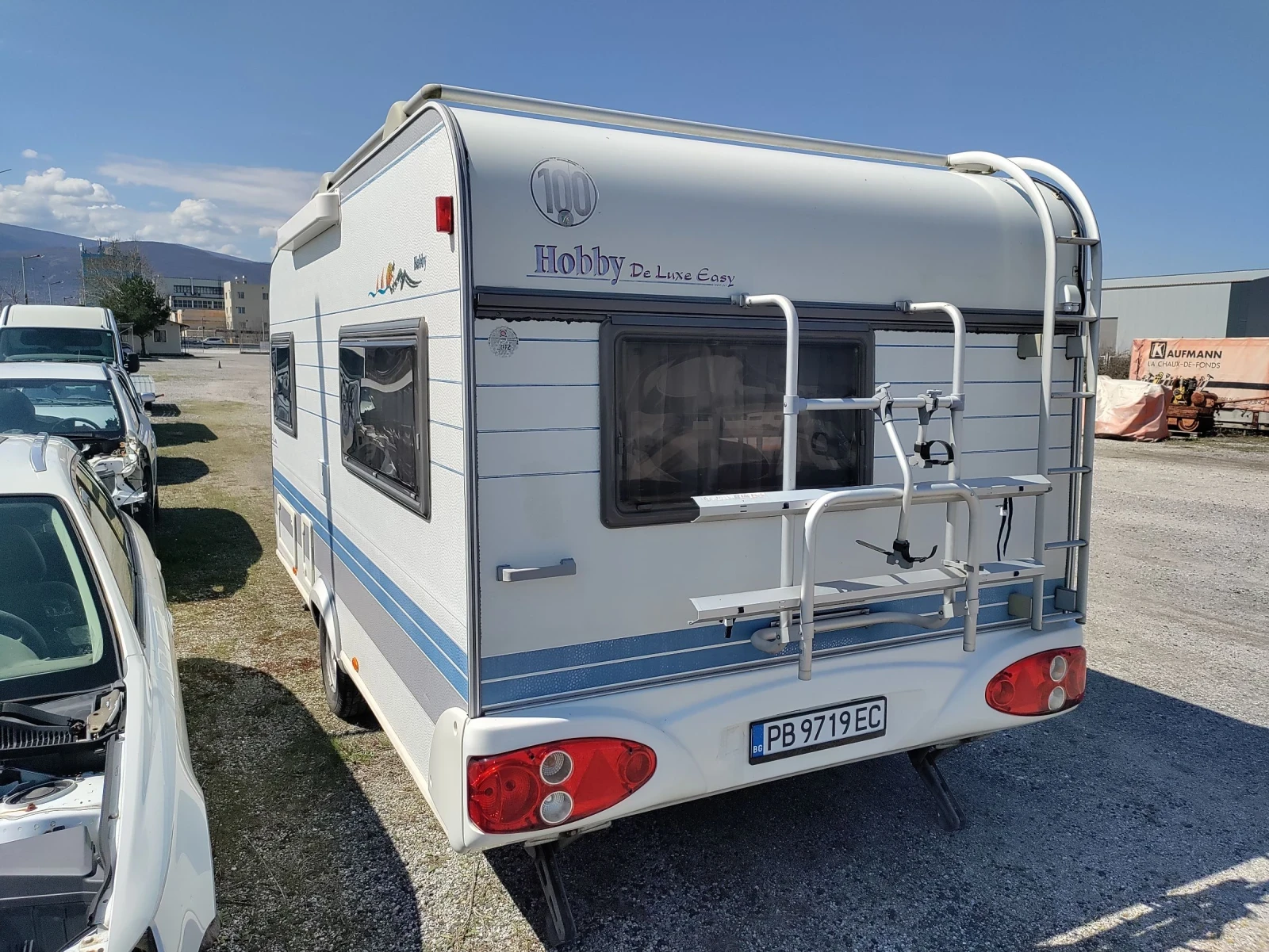 Каравана Hobby DeLuxe 440 Бойлер Душ Форселт Соларна Система, снимка 6 - Каравани и кемпери - 54097450