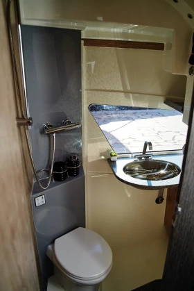 Лодка Собствено производство PEGAZUS 30 HT, снимка 16