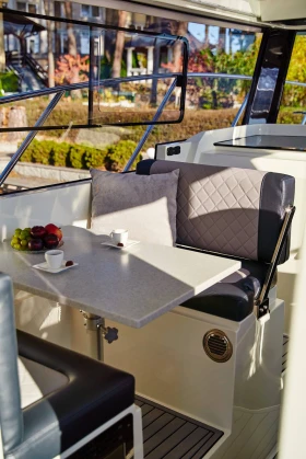 Лодка Собствено производство PEGAZUS 30 HT, снимка 9