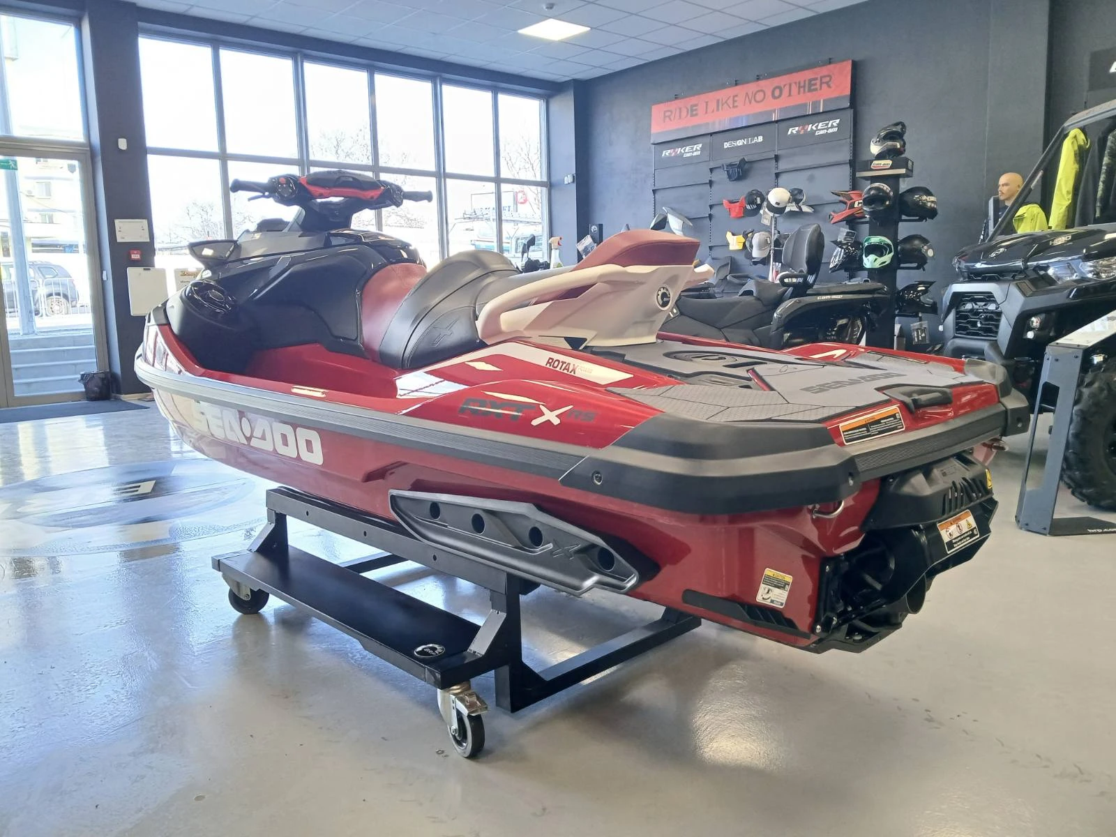 Джет Bombardier Sea Doo RXT-X RS 325  - изображение 4