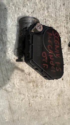 Дроселова Клапа за Renault Scenic Megane 2007 - 01770592, снимка 2 - Части - 52922953