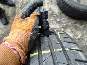 Гуми Летни 225/55R19, снимка 2