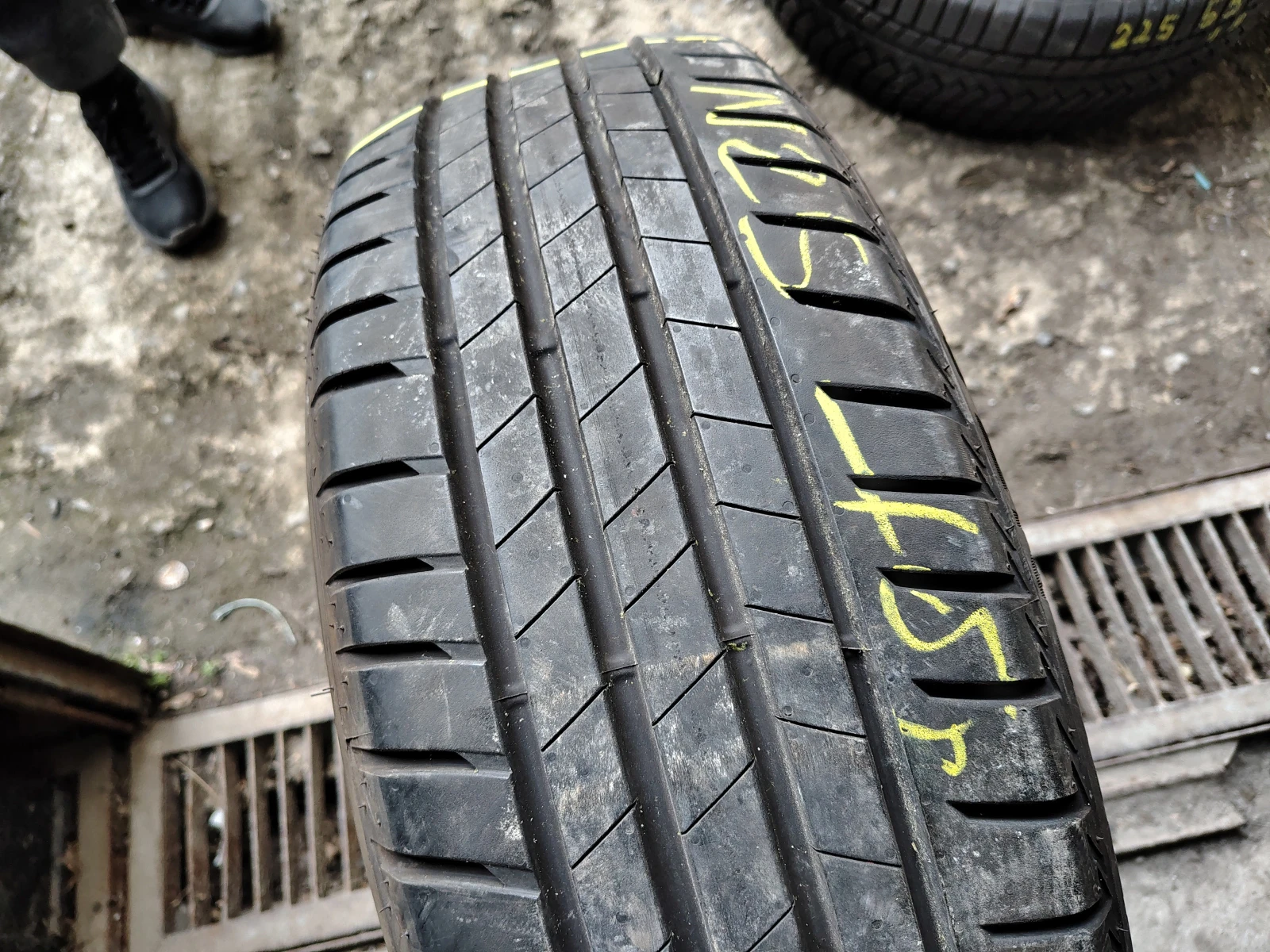 ���� 225/55R19 | Mobile.bg � ����������� 1