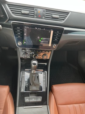 Skoda Superb 2.0TDI 7DSG 4X4, снимка 9