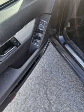 Mercedes-Benz C 350, снимка 17