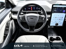 Ford Mustang Mach-E * Premium* AWD* АвтоКредит* (ЦЕНА ДО БГ), снимка 11