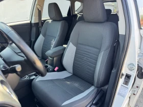 Toyota Auris 1.4 D4D * NAVI* CAMERA* KEYLESS* , снимка 13