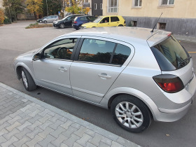 Opel Astra 1.7 cdti  Отличен, снимка 10 - Автомобили и джипове - 38538638