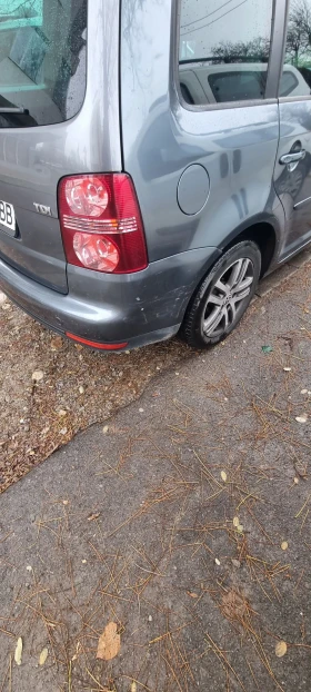 VW Touran, снимка 9 — Bazar.bg VW Touran, снимка 9