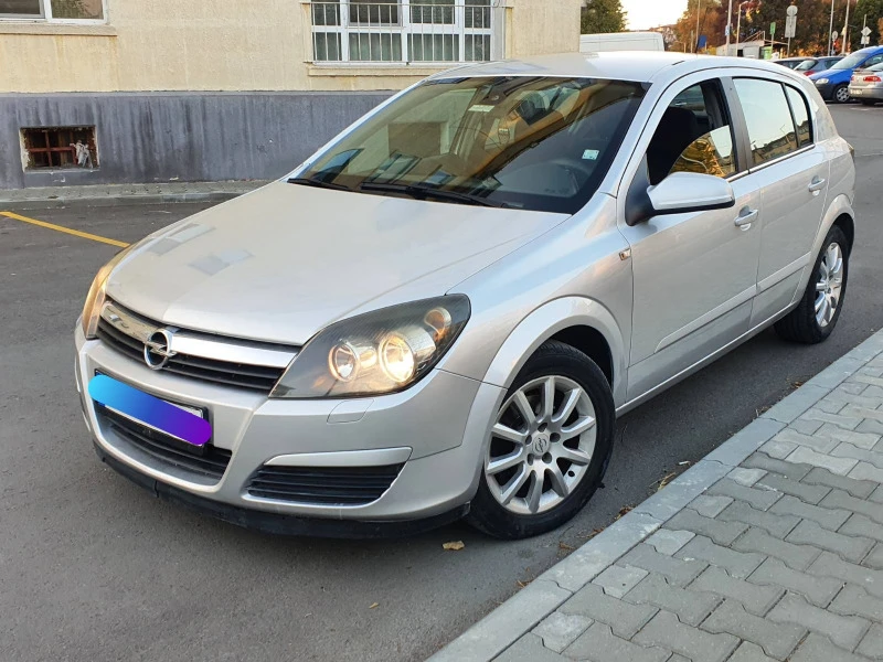 Opel Astra 1.7 cdti  ТОП състояние, снимка 8 - Автомобили и джипове - 38538638