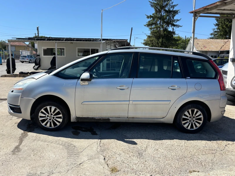Citroen C4 Picasso 2, 0 БЕНЗИН И ДИЗЕЛ, снимка 2 - Автомобили и джипове - 41946888