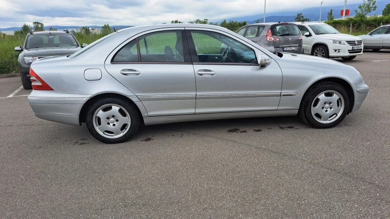 Mercedes-Benz C 320 4MATIC , снимка 5 - Автомобили и джипове - 45741867