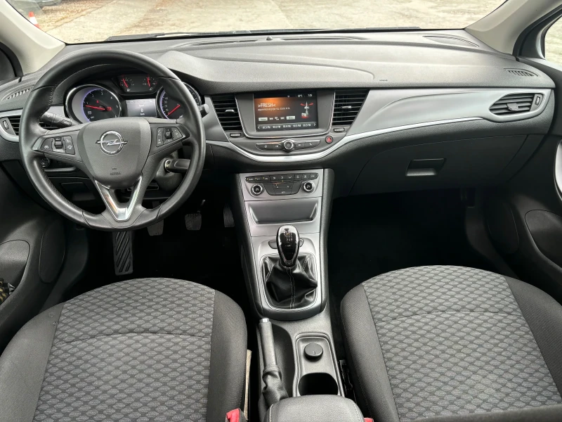 Opel Astra 1.6 cdti 6 ск. Евро 6 , снимка 8 - Автомобили и джипове - 47144397