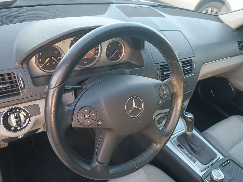 Mercedes-Benz C 220 AVANTGARDE 646 FULL SERVICE NEW !!!, снимка 7 - Автомобили и джипове - 47358948