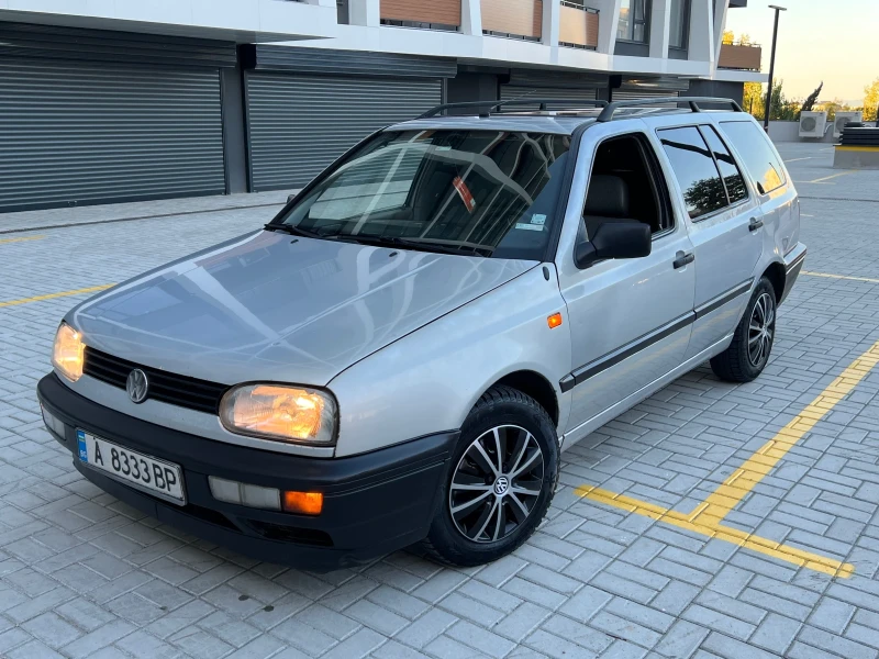 VW Golf 1.9 TDl 90 к.с, снимка 1 - Автомобили и джипове - 47540033