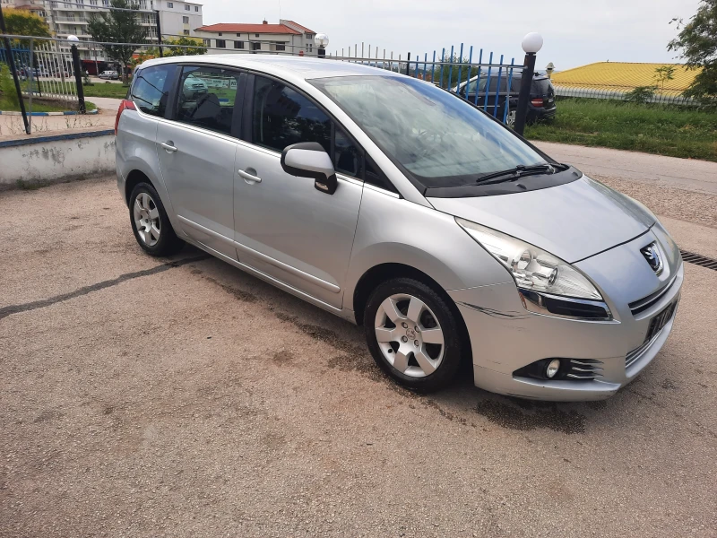 Peugeot 5008 1.6d, снимка 13 - Автомобили и джипове - 48564937