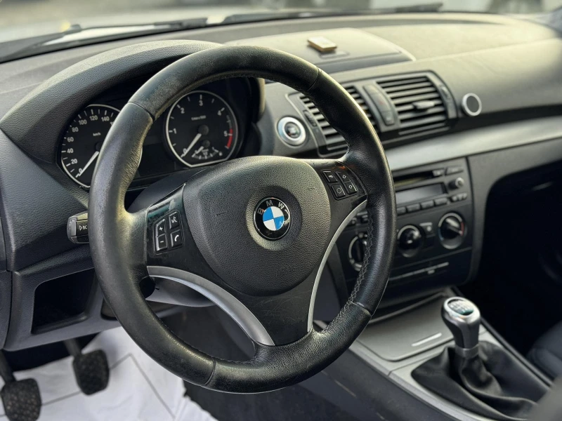 BMW 118 2.0D, снимка 10 - Автомобили и джипове - 49530980