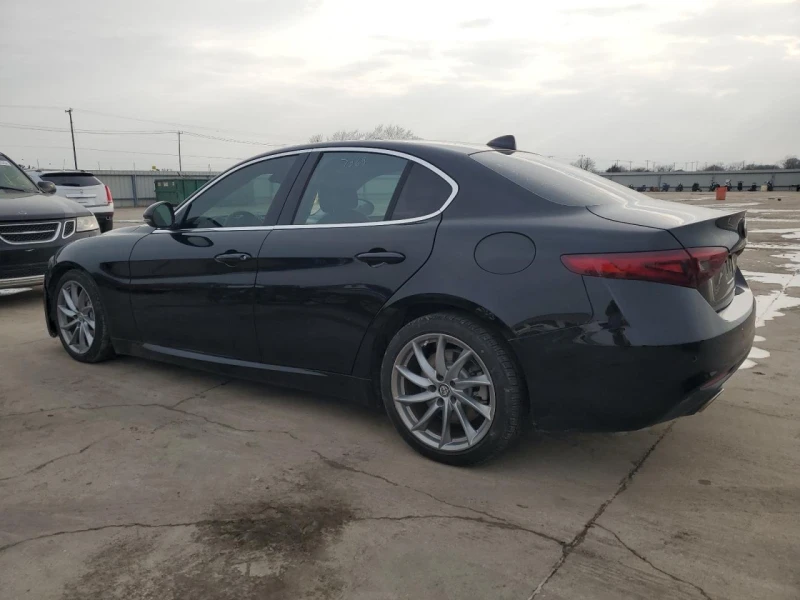 Alfa Romeo Giulia, снимка 6 - Автомобили и джипове - 49549073