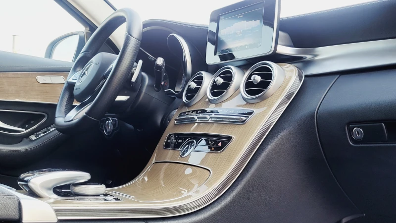 Mercedes-Benz C 250 179хкм-AMG-9g-Distr-Keyless-Germany-Пълна история!, снимка 11 - Автомобили и джипове - 50671374