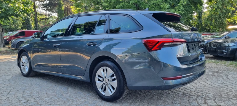 Skoda Octavia 2.0 TDI * АВТОМАТИК* * 4х4* * KEYLESS* * ШВЕЙЦАРИЯ, снимка 7 - Автомобили и джипове - 50754859