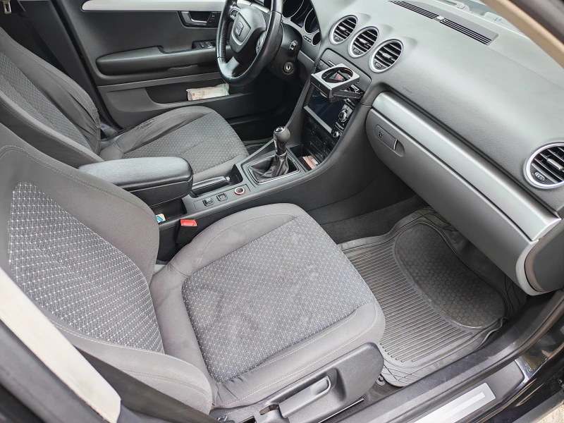 Seat Exeo 2.0TDI-НАВИГАЦИЯ, снимка 13 - Автомобили и джипове - 52044528