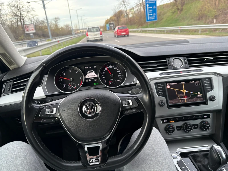 VW Passat Vw Passat* 2.0 tdi* МАСАЖ* АСС* DSG-6, снимка 7 - Автомобили и джипове - 52657853