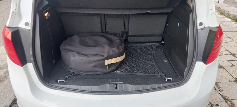 Opel Meriva, снимка 11 - Автомобили и джипове - 52597398