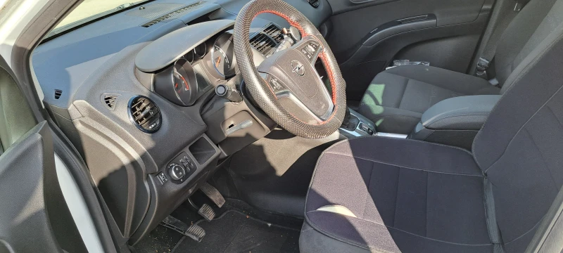 Opel Meriva, снимка 6 - Автомобили и джипове - 52597398