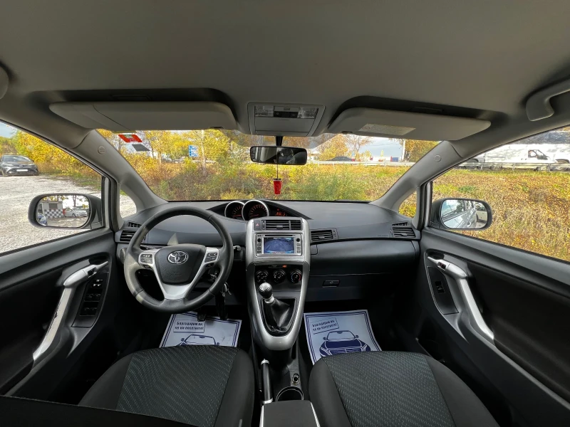 Toyota Verso 1.8i 6-speed EURO-5 CAMERA/NAVI, снимка 9 - Автомобили и джипове - 52854503