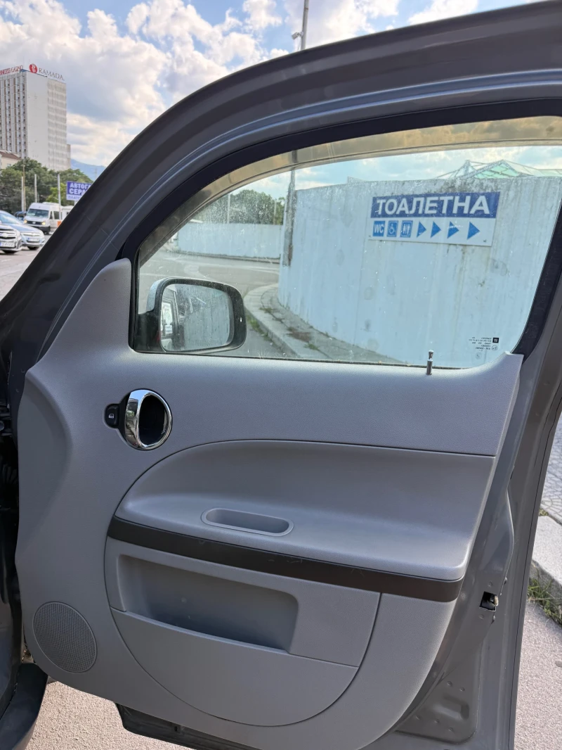 Chevrolet Hhr 2.2, снимка 6 - Автомобили и джипове - 53441029