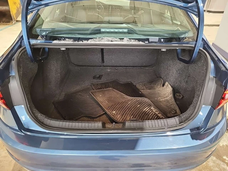 VW Jetta * HIGHLINE * CARFAX * ПОДГРЕВИ* ПАНОРАМА* , снимка 17 - Автомобили и джипове - 53596552