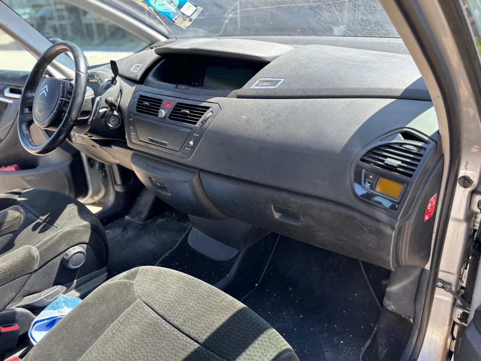 Citroen C4 Picasso 2, 0 БЕНЗИН И ДИЗЕЛ - изображение 9