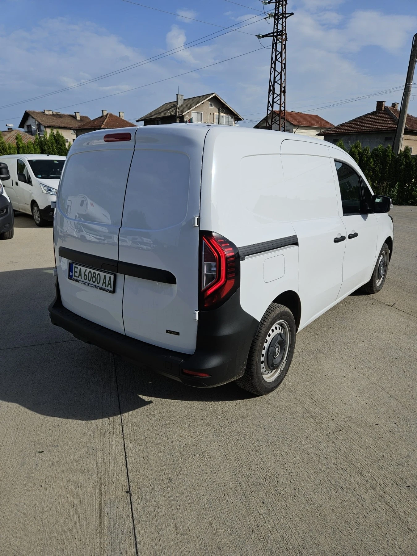 Renault Kangoo Z.E 45 kW/h - изображение 5